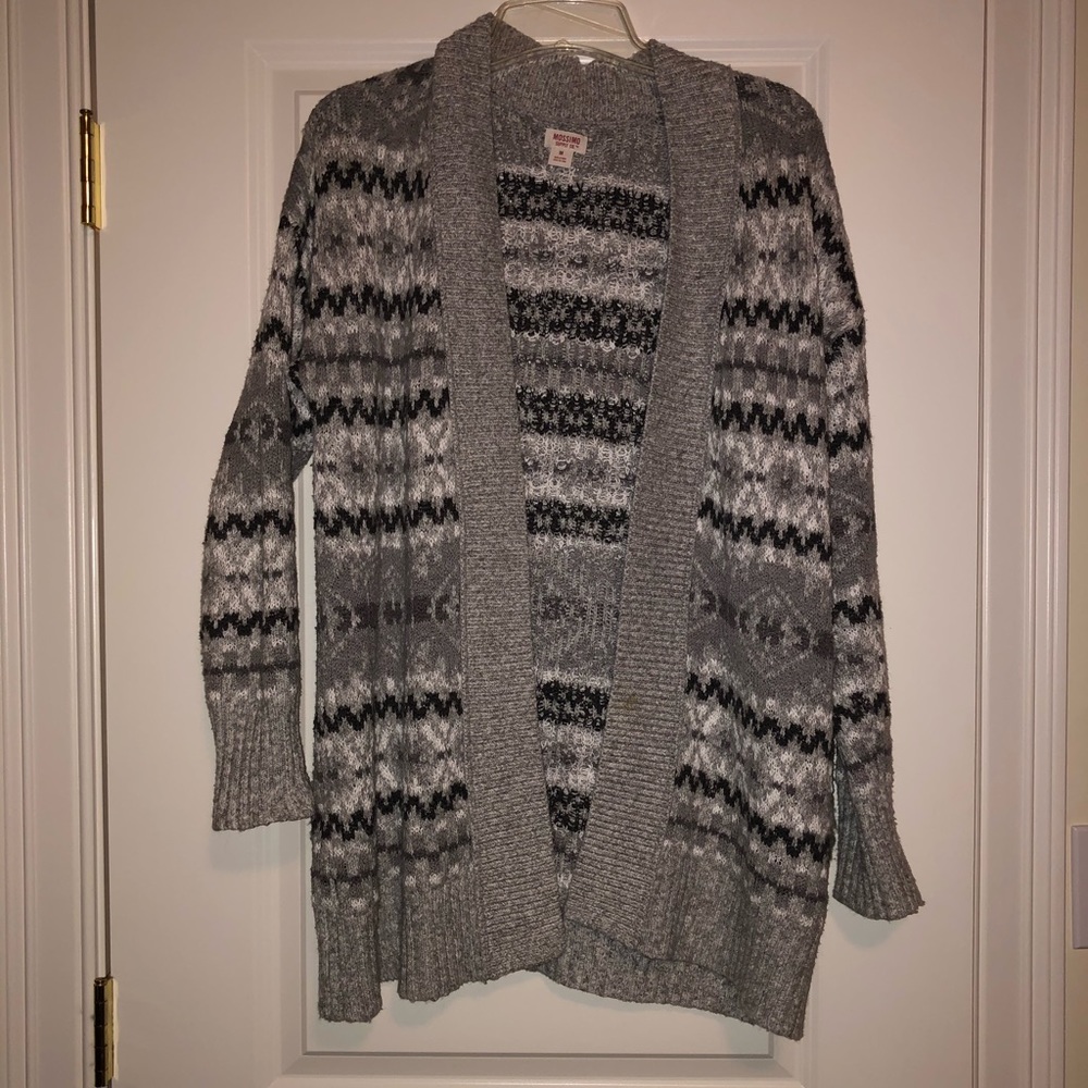 Grey Print Sweater